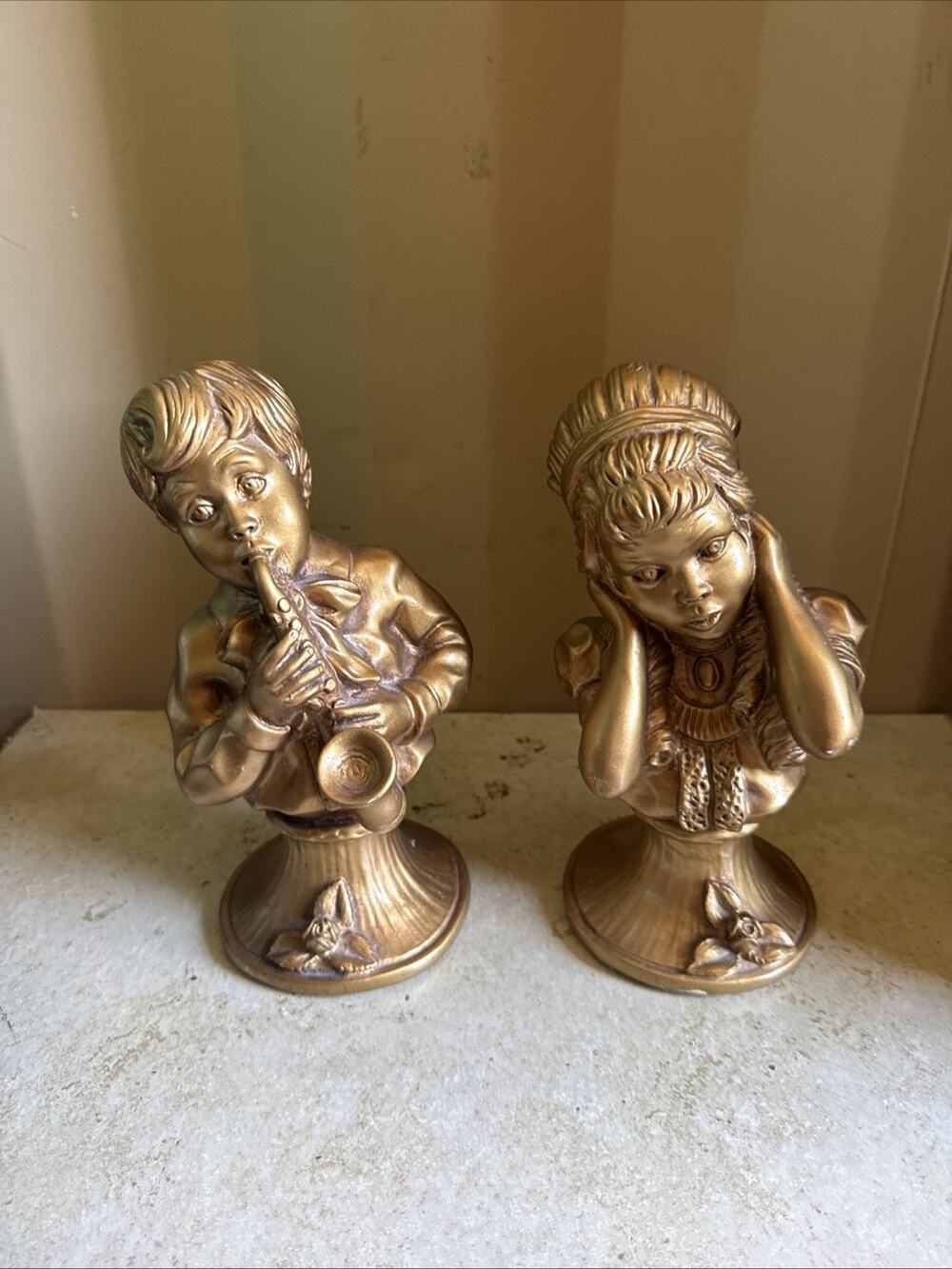 1971 Universal Statuary Chicago MUSIC TO MY EARS by Kendrick Set of 2 Gold Busts